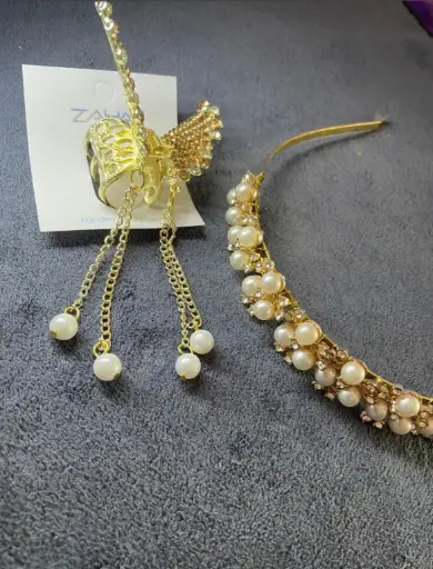Gold Pearl Hair Accessory Set (2 pcs)