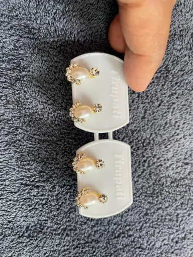 Crystal Pearl Duo Studs ✨🤍